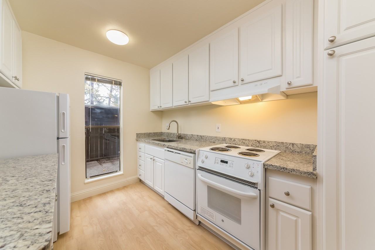 Camelback North Apartments CNM - Photo 5 of 47