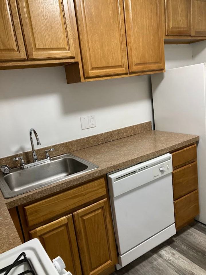 The Village at Laurel Creek - Photo 5 of 50
