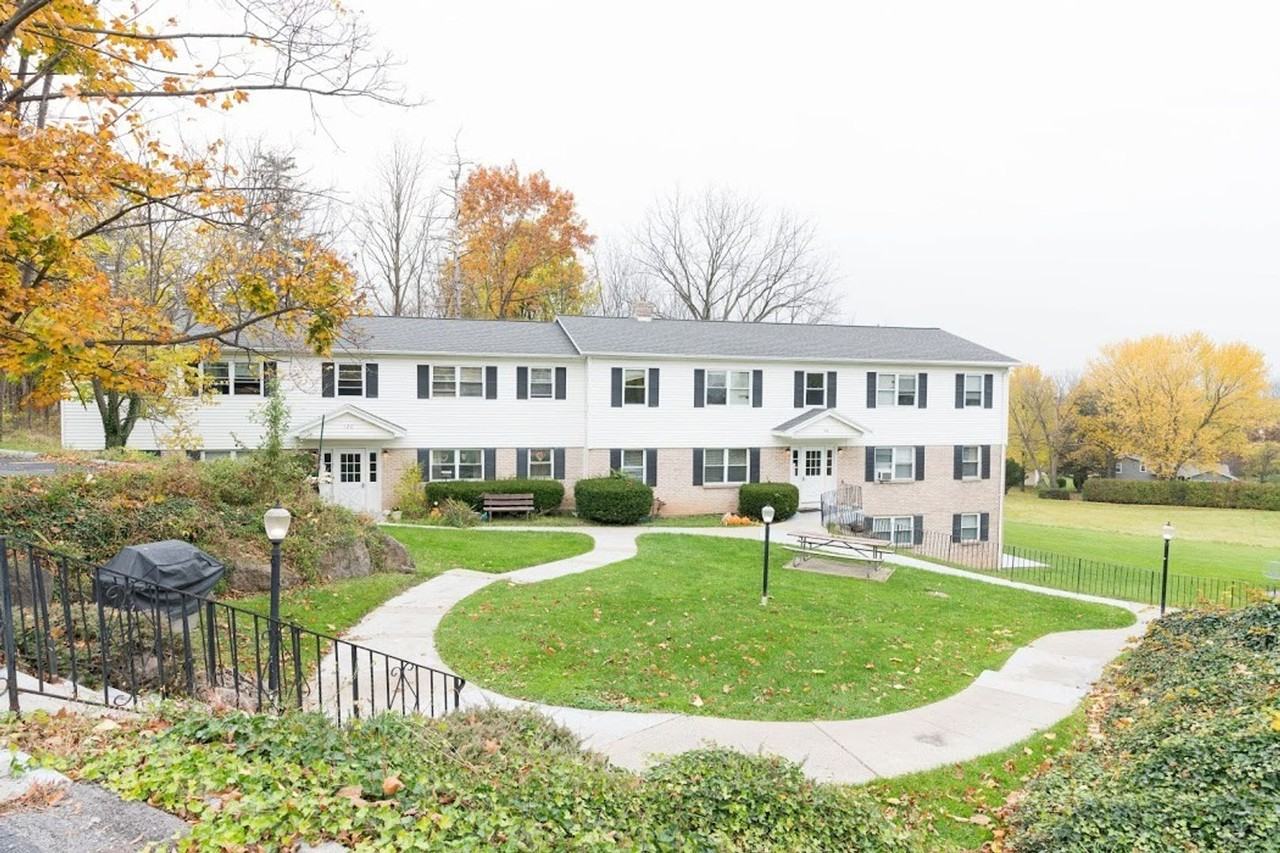 Canandaigua Gardens Apartments 223 Bristol St, Canandaigua, NY 14424