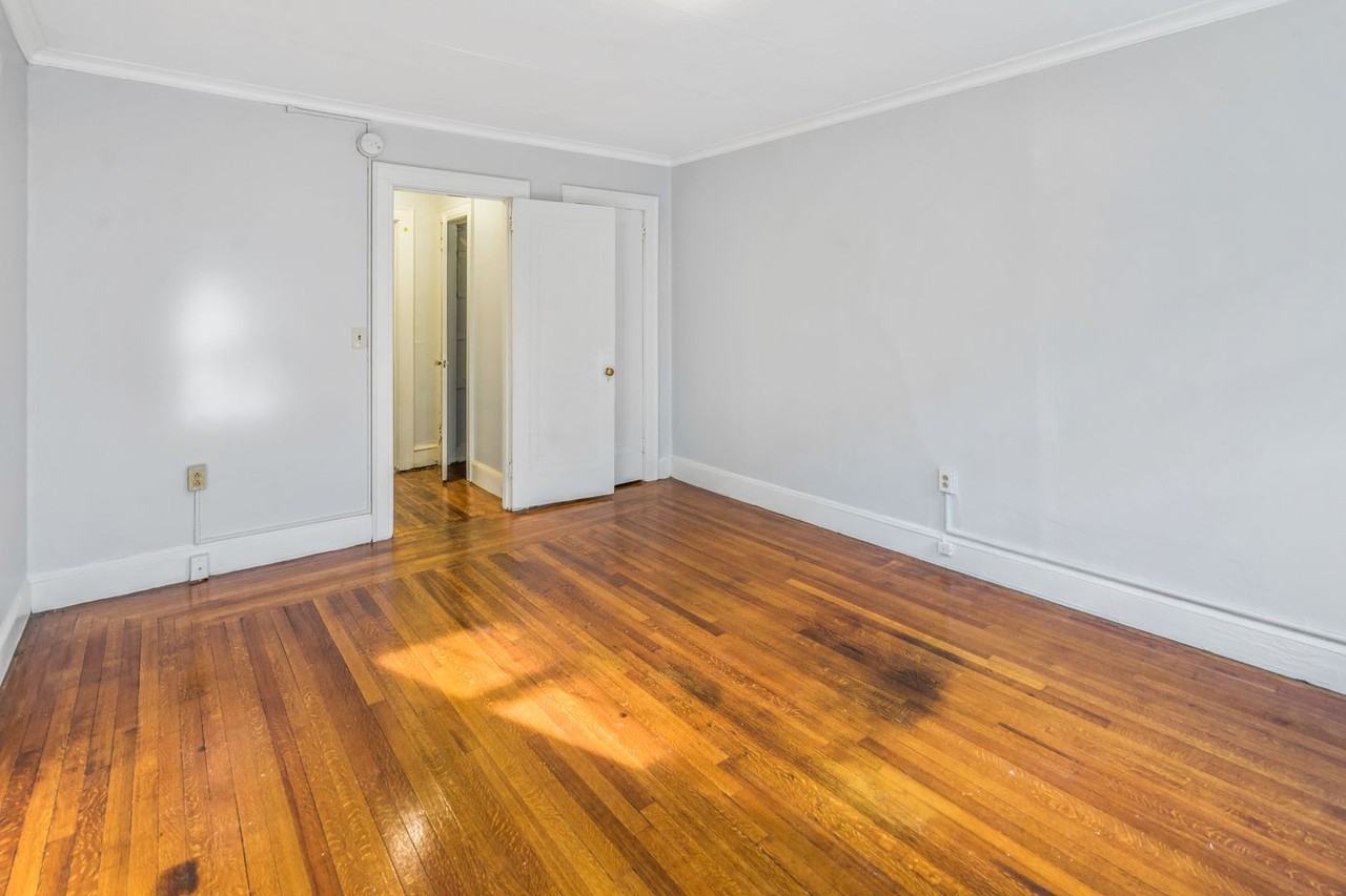 226-234 Ellsworth Avenue - Photo 4 of 7