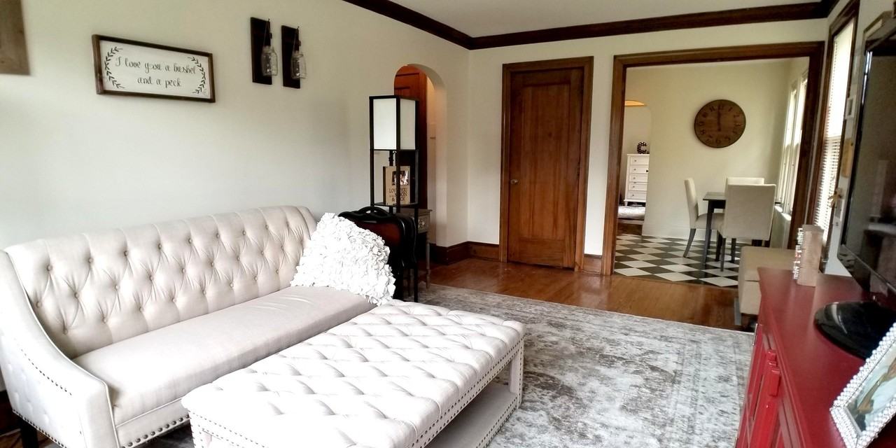 Crescent Garden Apartments - Photo 2 of 13