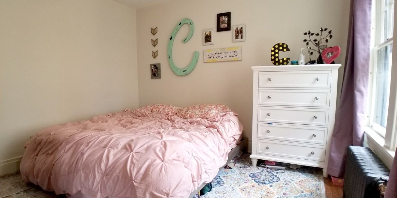 Crescent Garden Apartments - Photo 4 of 13