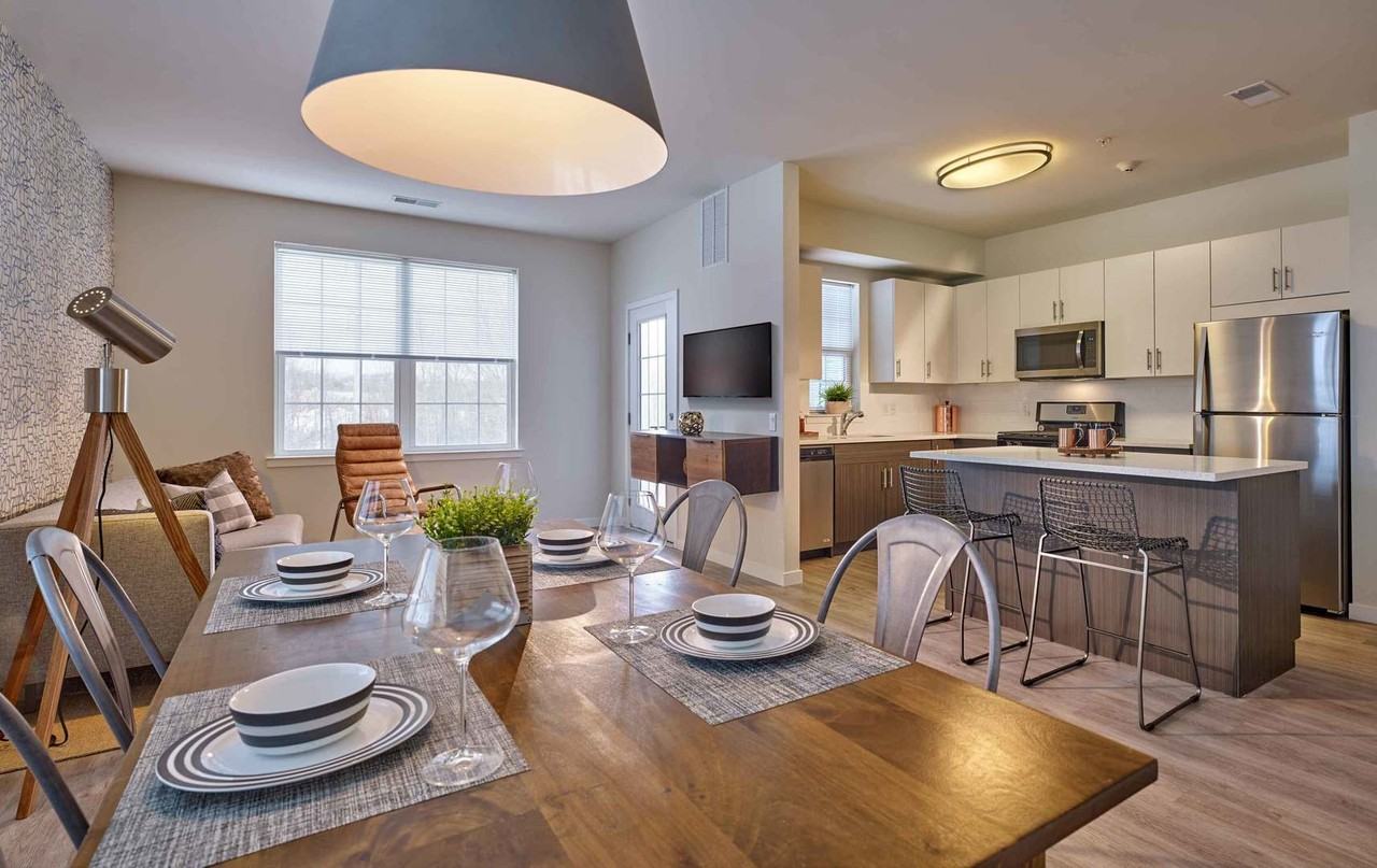 SOUTHGATE I, LLC - Photo 2 of 44