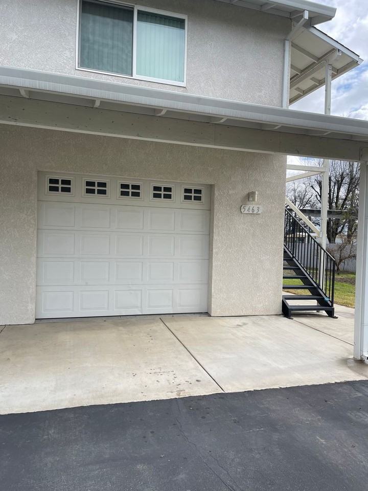 5463 5463 Deschutes Road-A&B - Photo 2 of 50