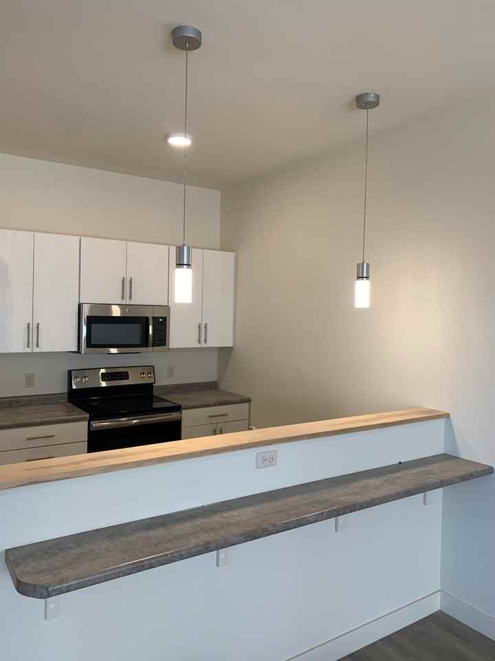351 North Ave - Photo 5 of 38