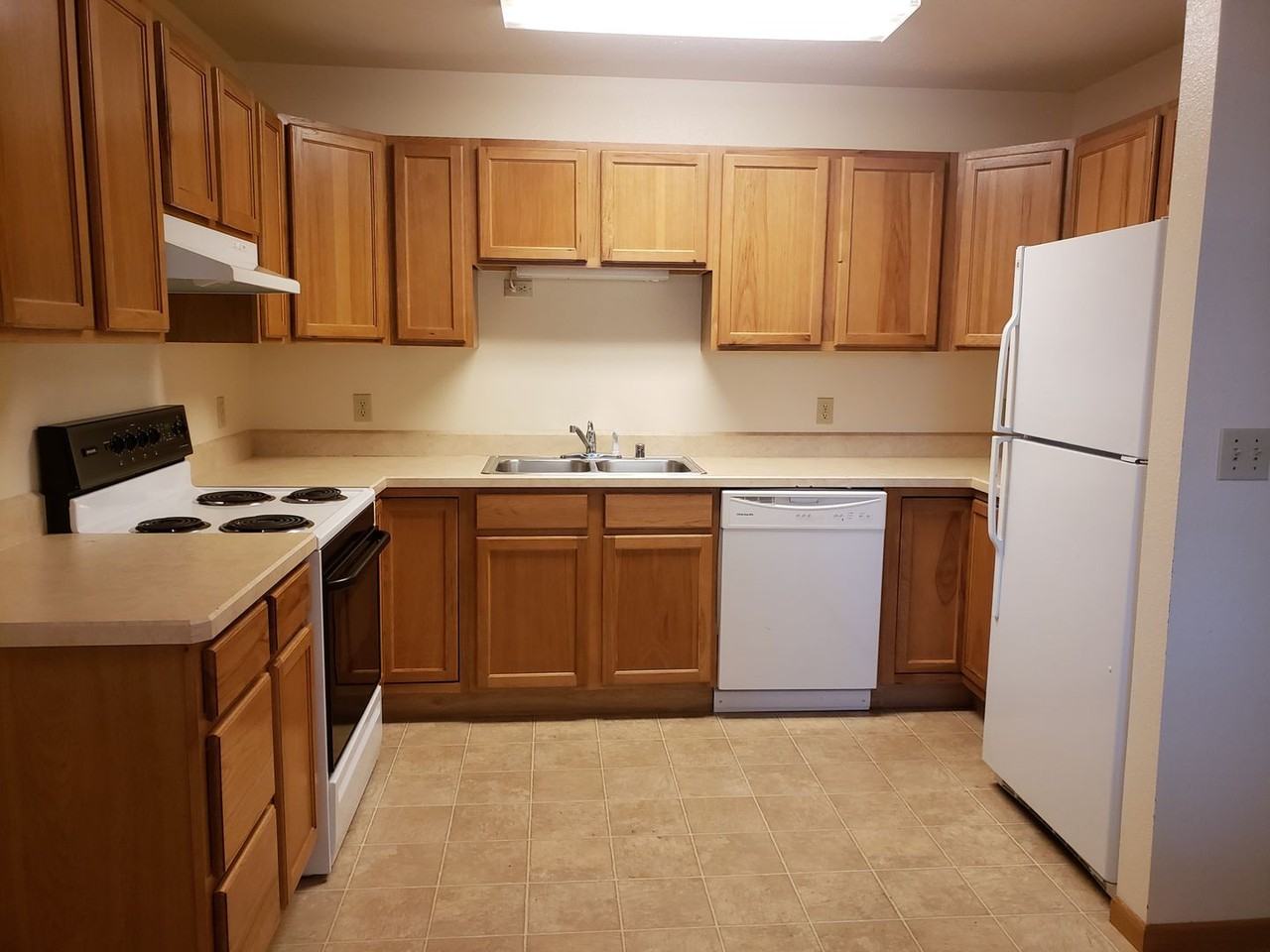 r3011 - Photo 5 of 12