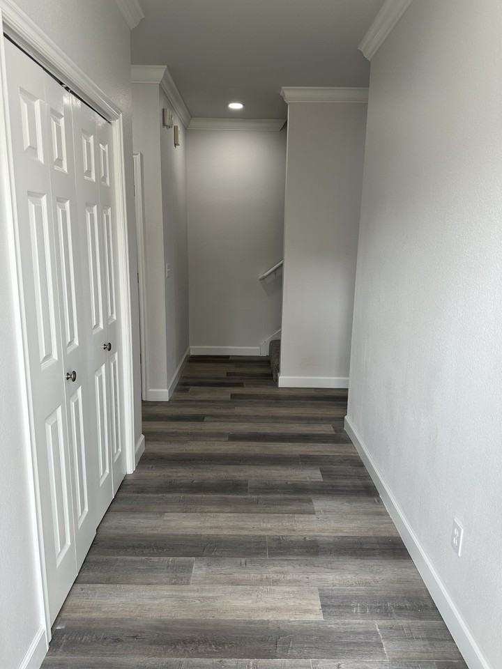 3731 Riverside Dr #NA - Photo 3 of 17