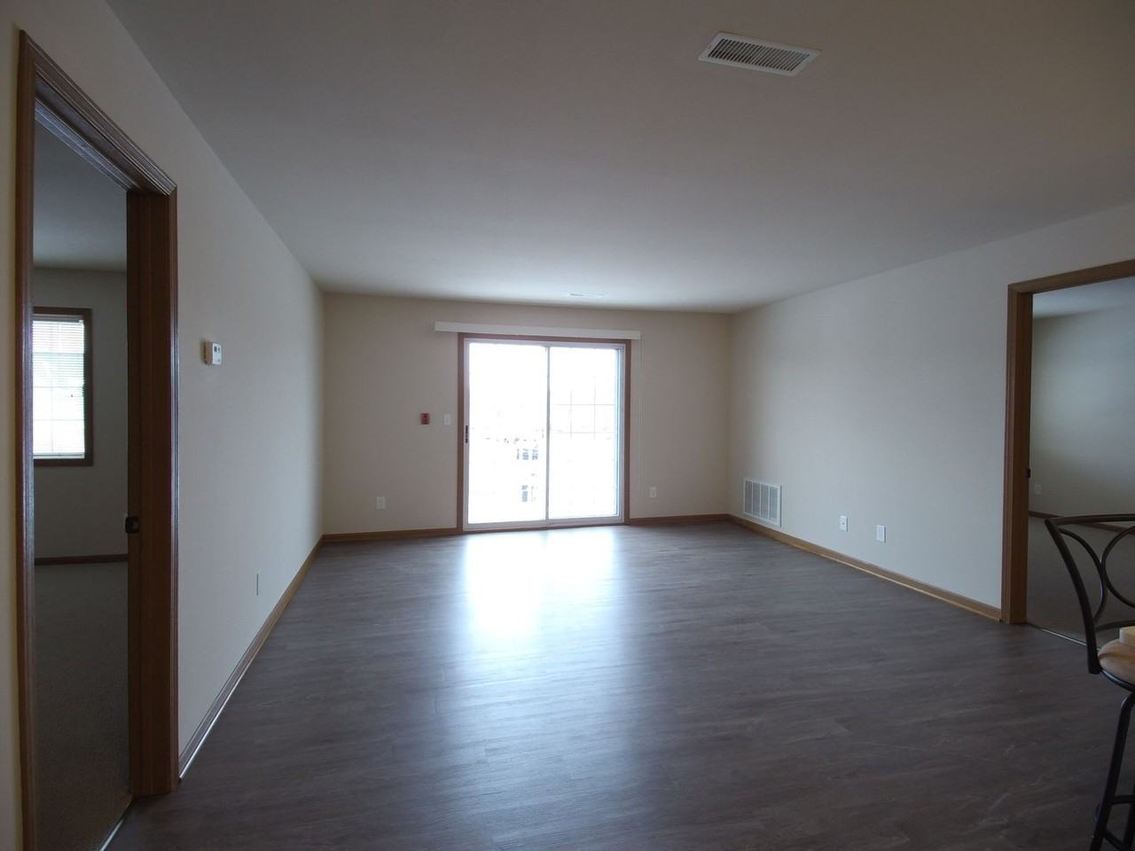 Shady Lane Apartments - Photo 6 of 24