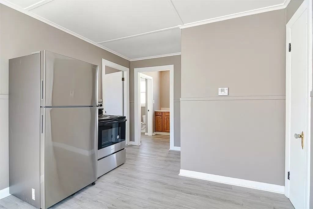 9 Jefferson St #1 - Photo 2 of 15