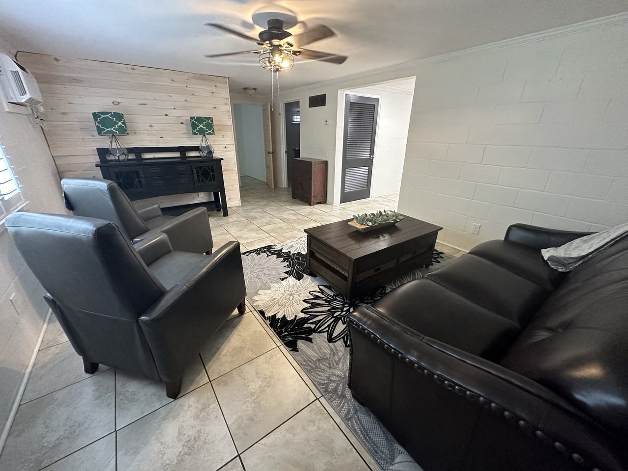 606 Kelly St #NA - Photo 3 of 10