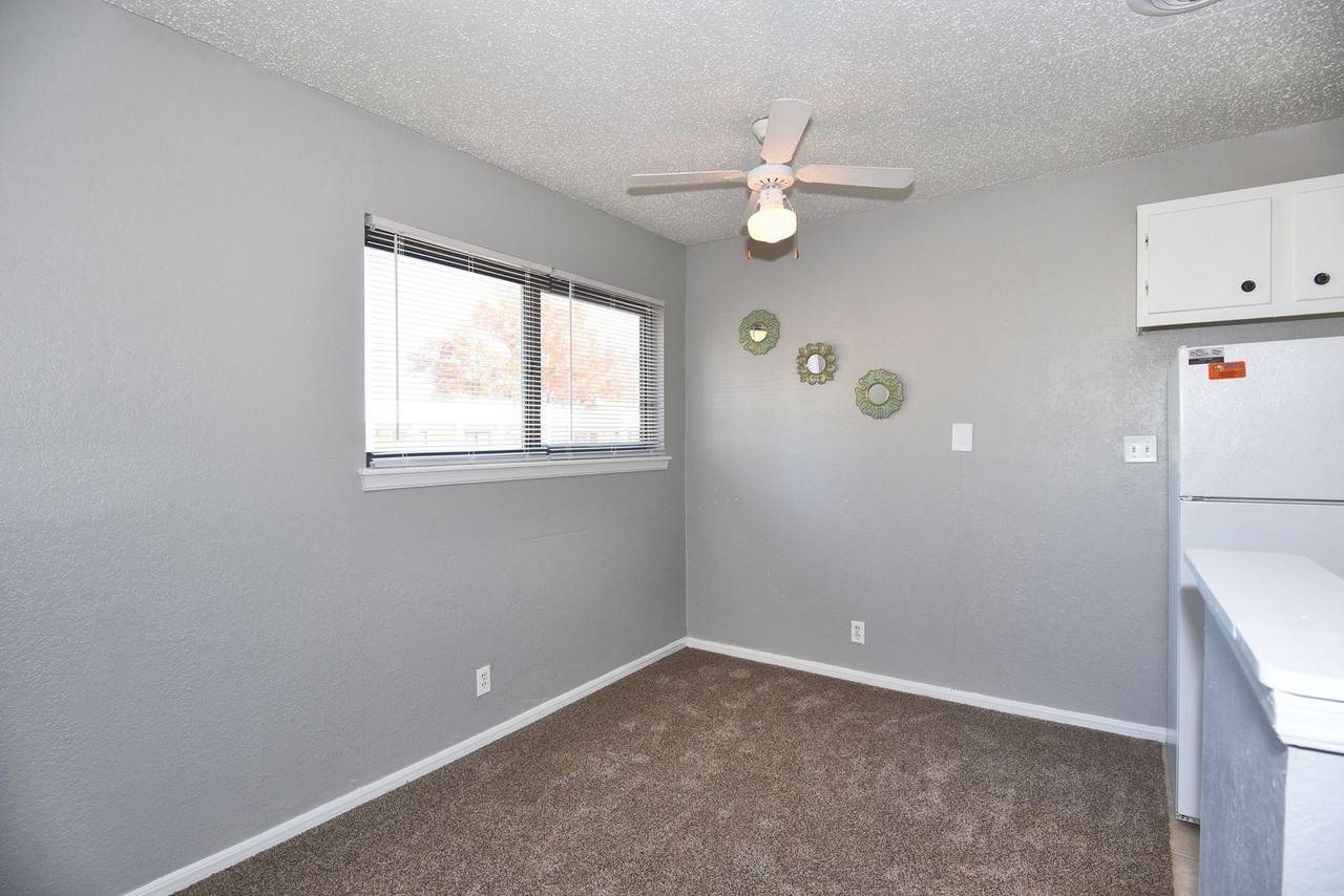 Beaumont Cove - Photo 7 of 25