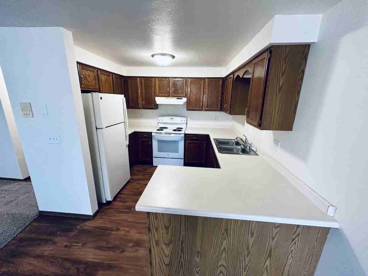 Ashview Terrace - Photo 7 of 28