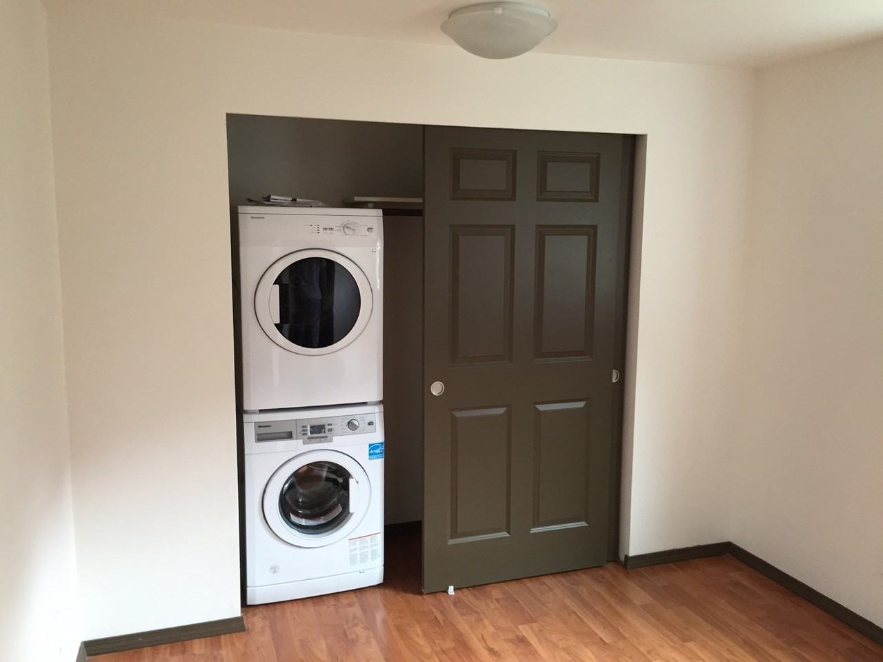 Elliott View Apartments - Photo 7 of 14