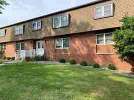 featured image of 7107 N Miramar Dr