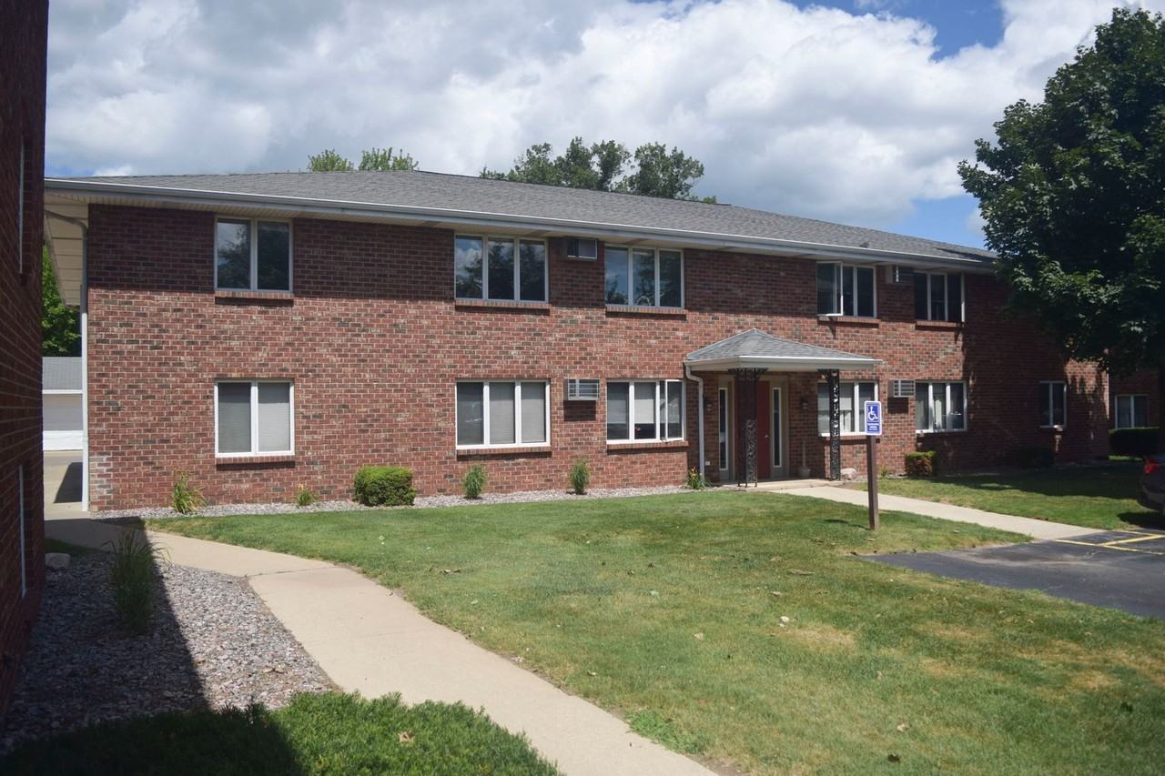 Perkins Heights - Photo 4 of 8
