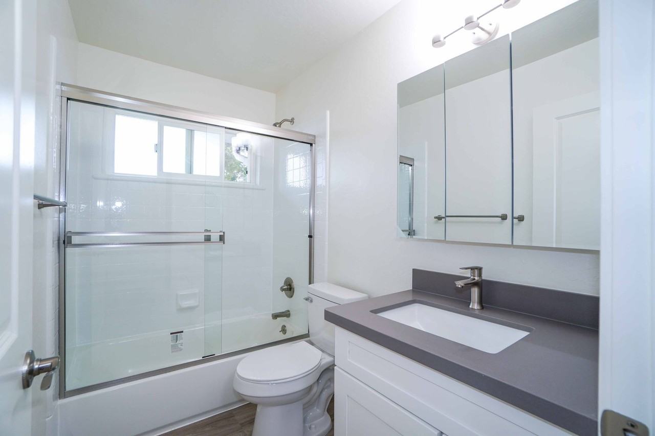 Mountain View - Photo 3 of 10