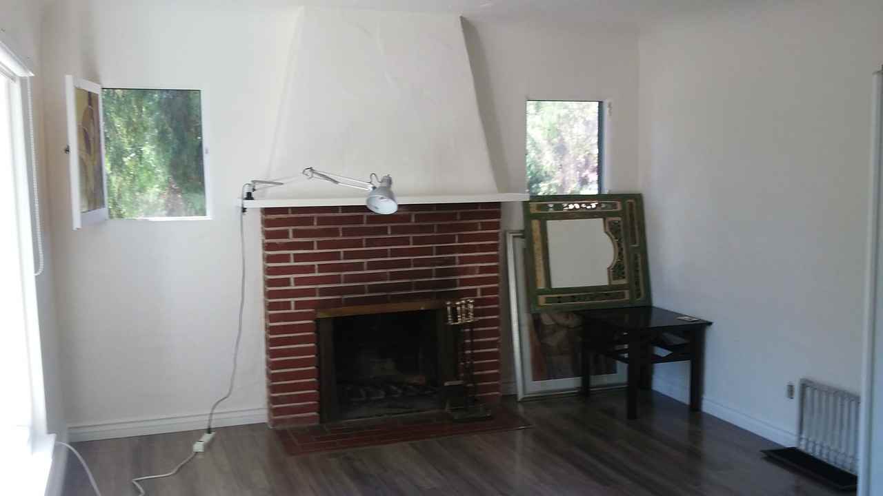 513 Arcadia Dr #A - Photo 3 of 15