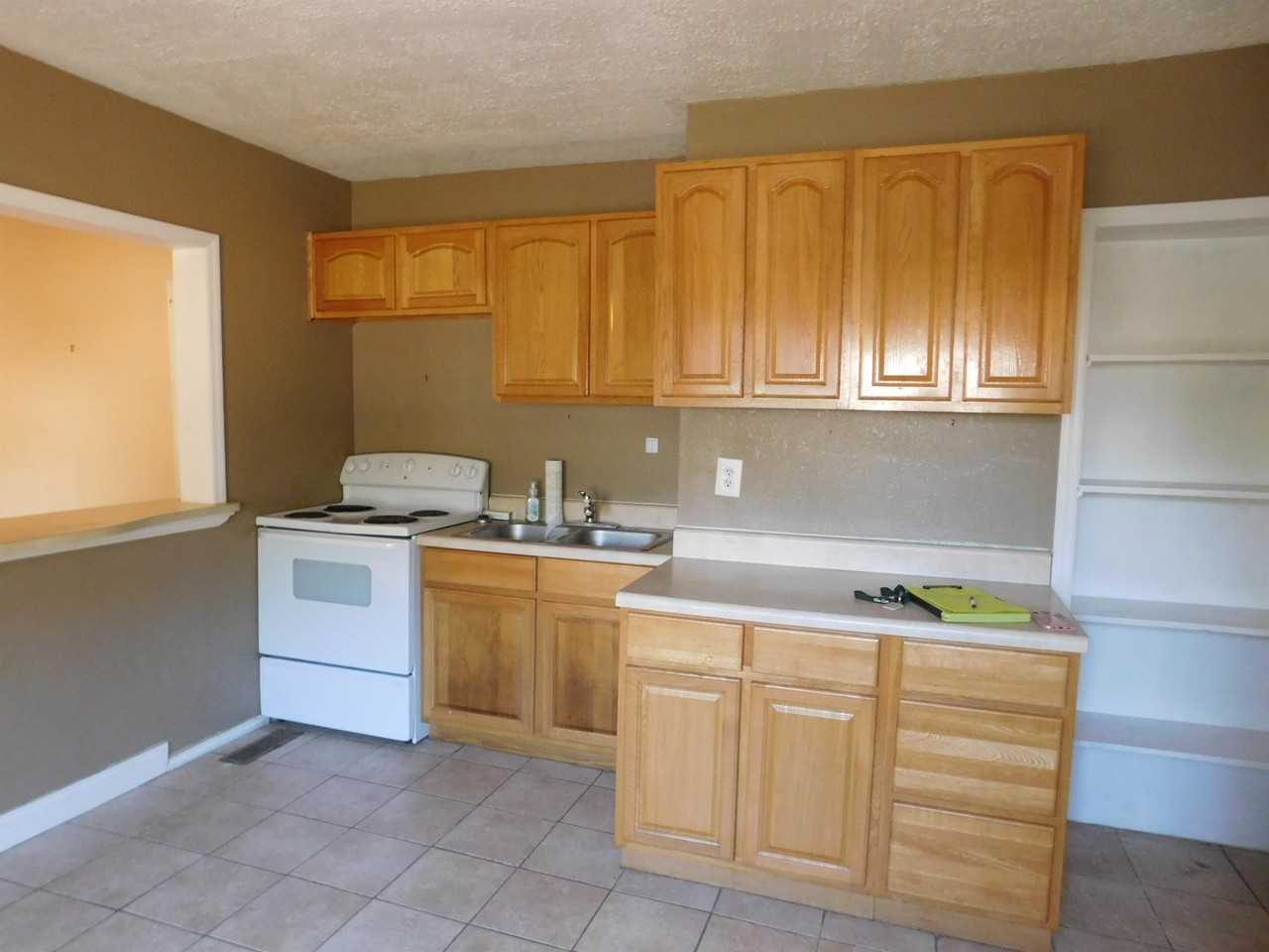 706 N Burn Rd #1 - Photo 6 of 10