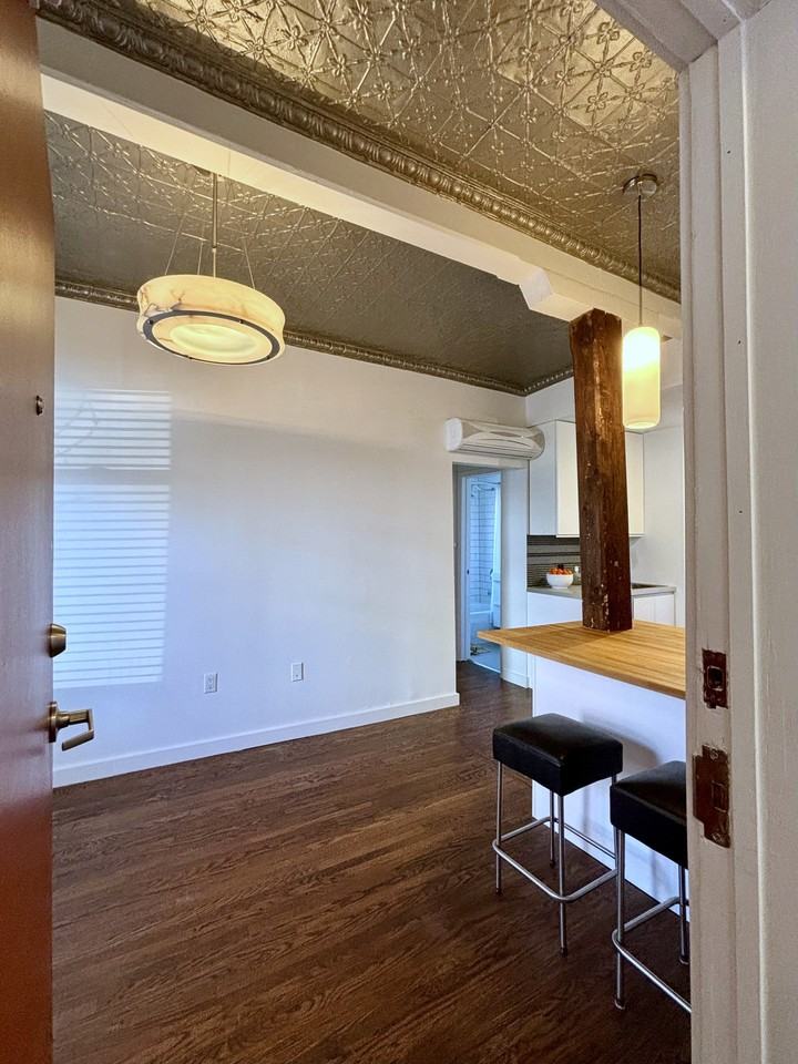 89 Gladstone Avenue #1 - Photo 2 of 17