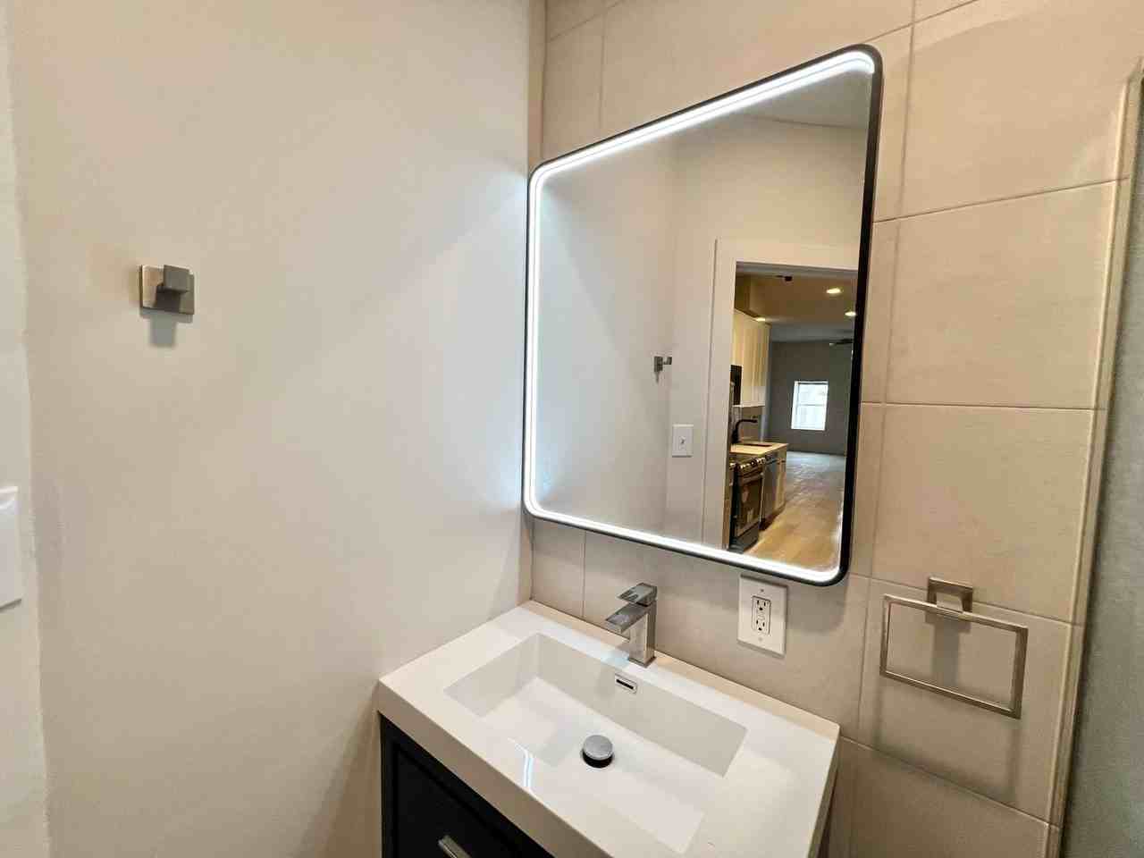 Newly Renovated Apartments - Photo 3 of 10