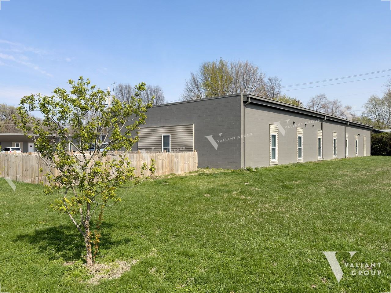 2420 East Blaine Street - Photo 2 of 2