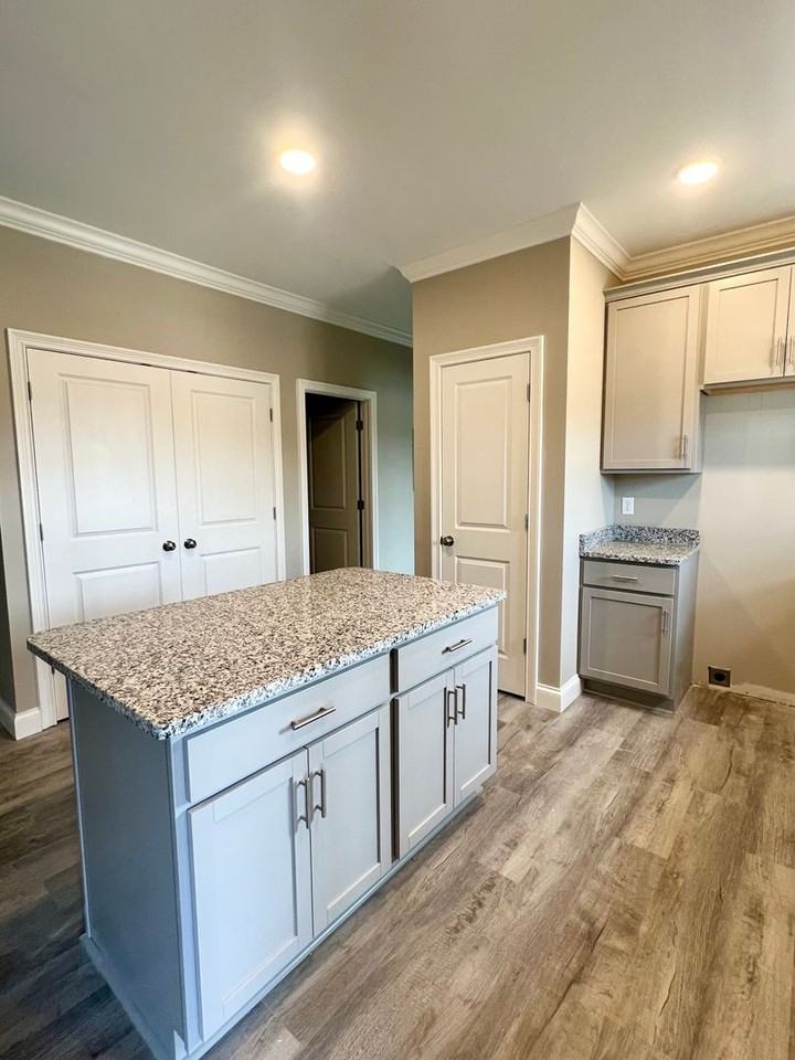 Keystone Commons / 2151 - Photo 4 of 14