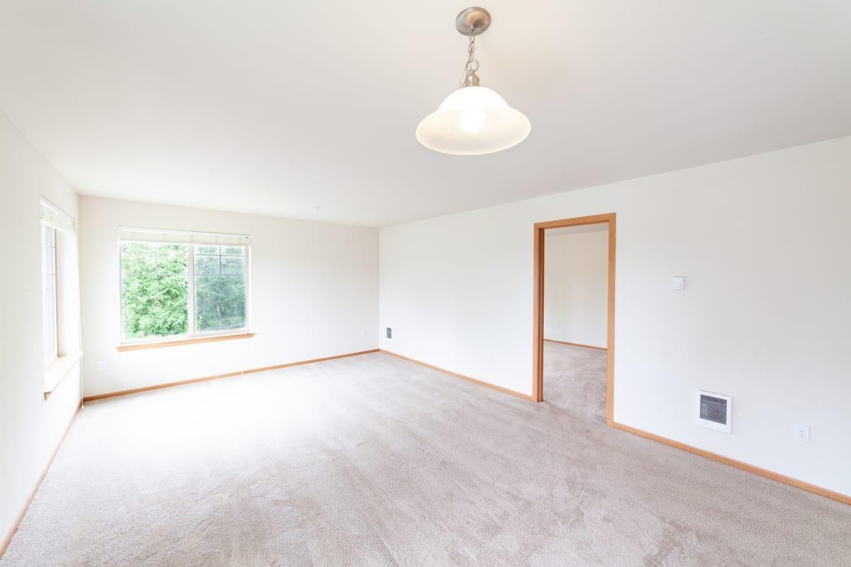 6821 Udall Pl Se - Photo 4 of 50