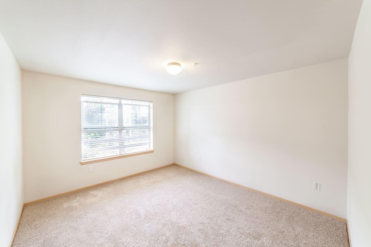 6821 Udall Pl Se - Photo 6 of 50