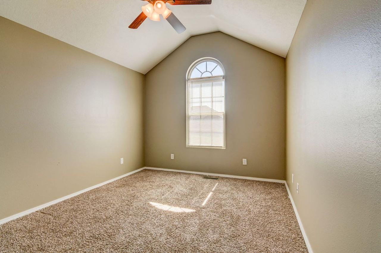 3529 S Juniper Ave - Photo 6 of 10