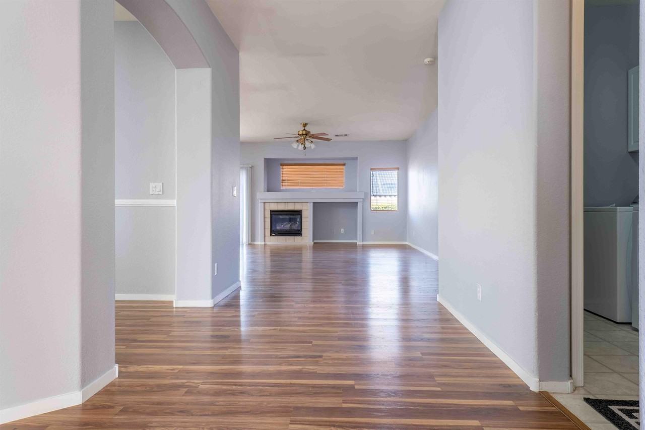 10530 Santerno St #1 - Photo 3 of 26