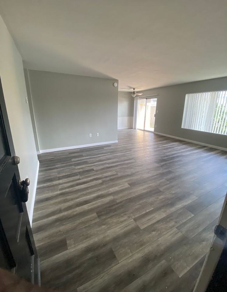 4140 Cleveland Ave - Photo 2 of 17