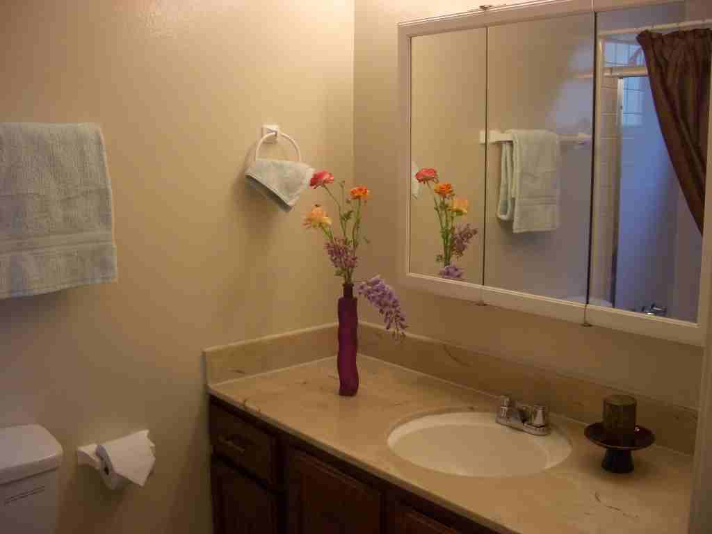 Mira Loma Apartments - Photo 6 of 20