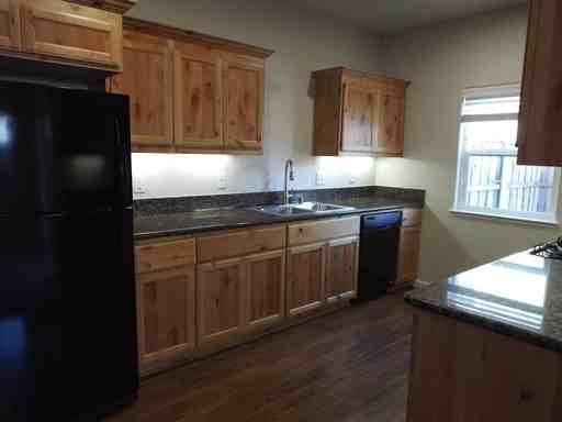 0852 - Topaz Townhomes - Photo 5 of 9