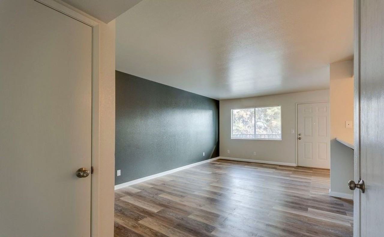101 Arletta Street - Photo 7 of 14