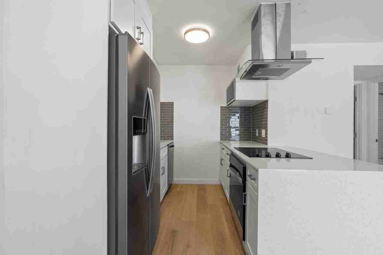 The Court Apartments - Photo 5 of 16