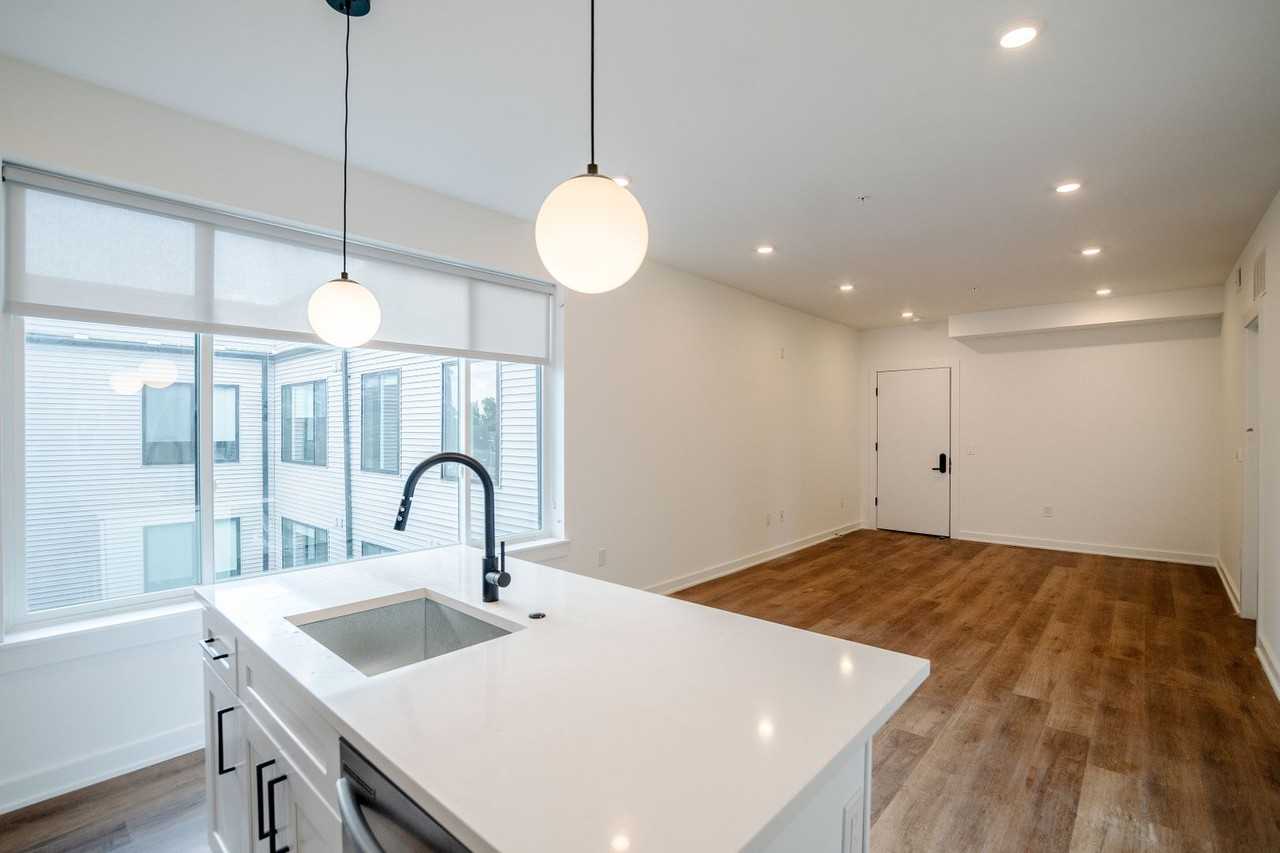 The Marc - Photo 4 of 50