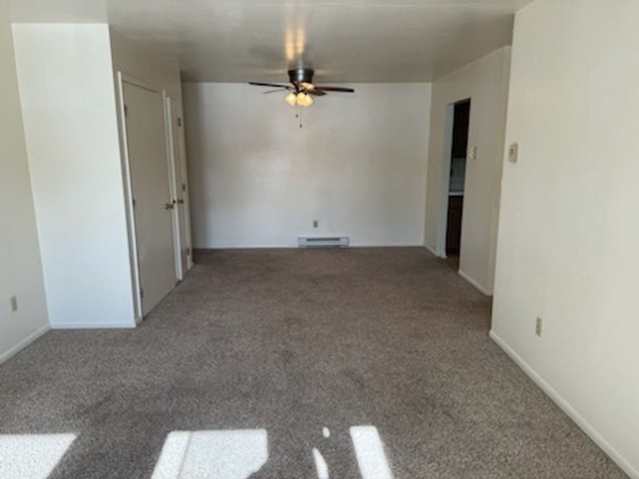 2BR apartment in Eagle River near the Chain of Lakes. - Photo 2 of 9