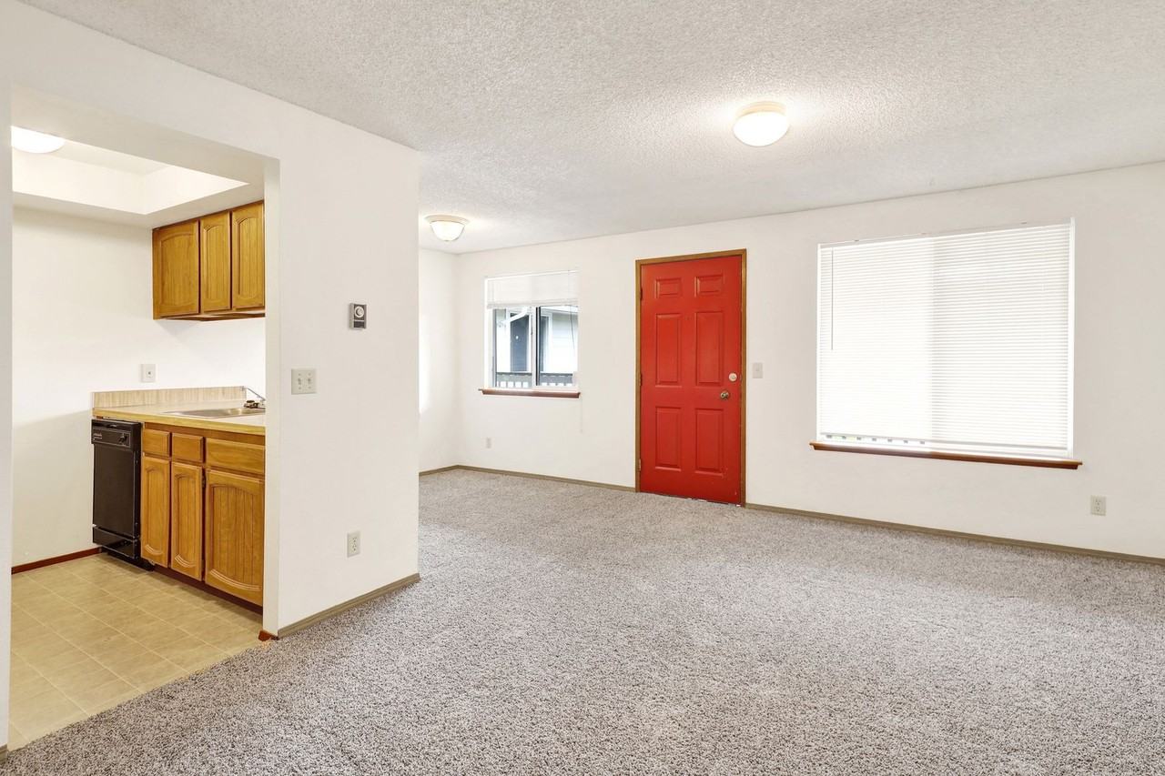 Cedarbrook - Photo 4 of 50