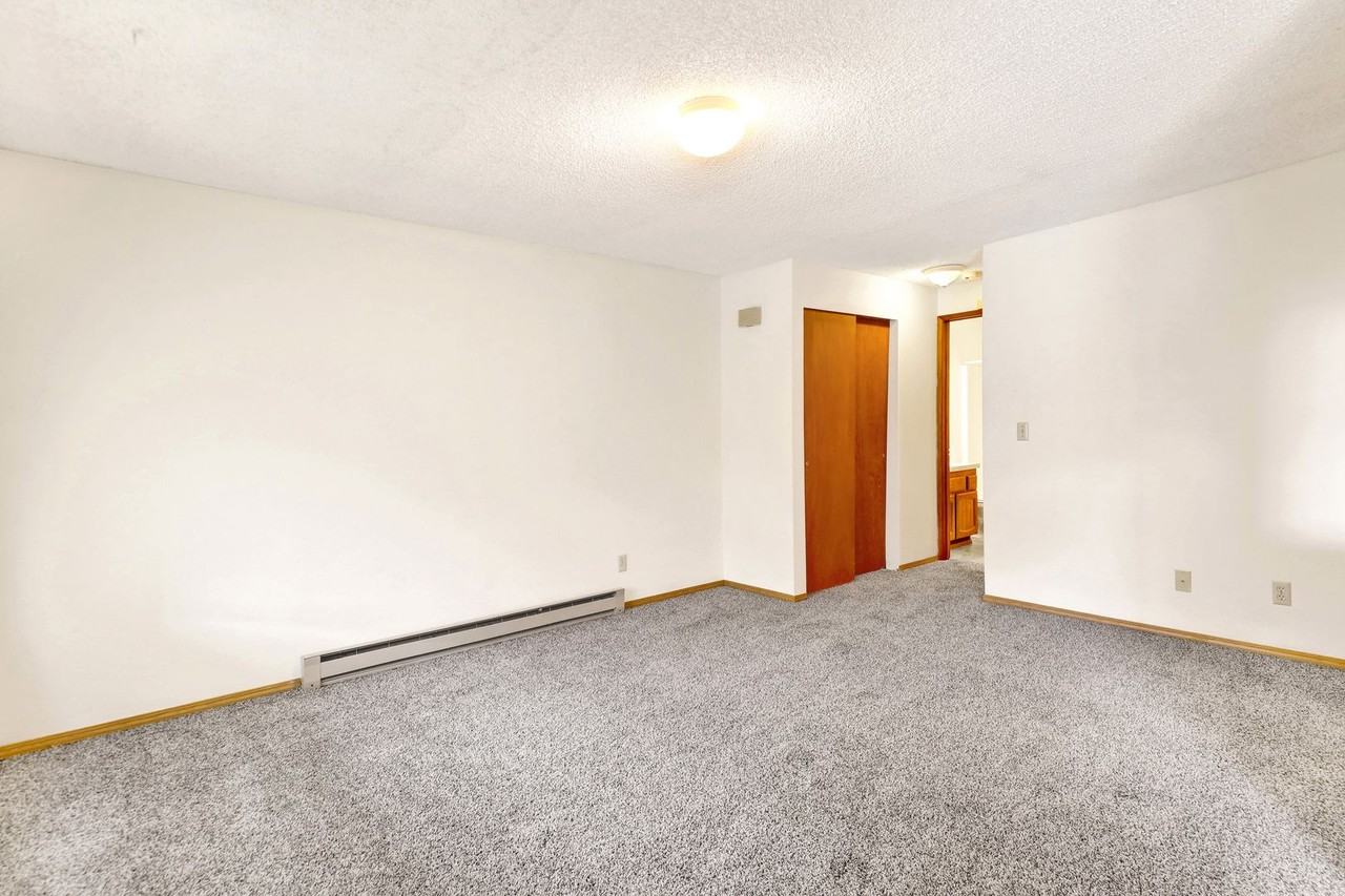 Cedarbrook - Photo 6 of 50