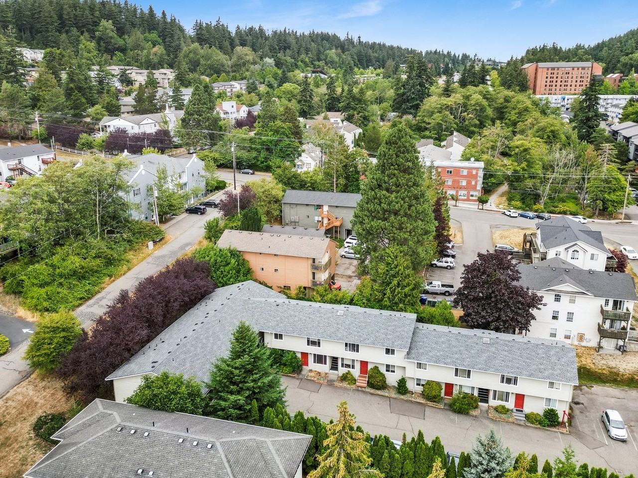 Cedarbrook - Photo 7 of 50