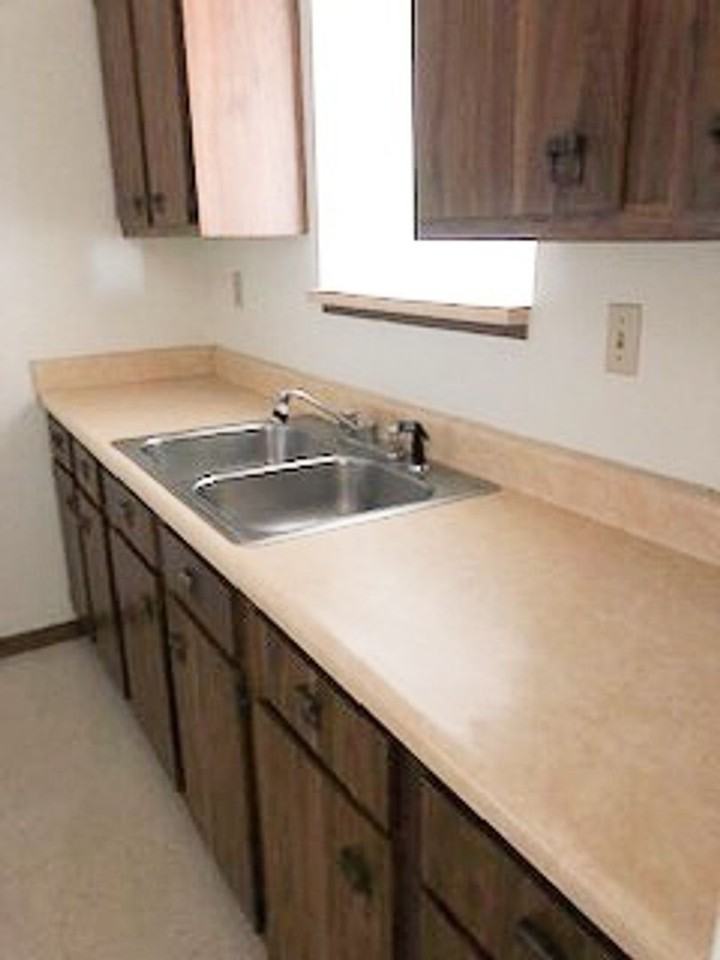 Brook Villa Apartments I - Photo 3 of 11