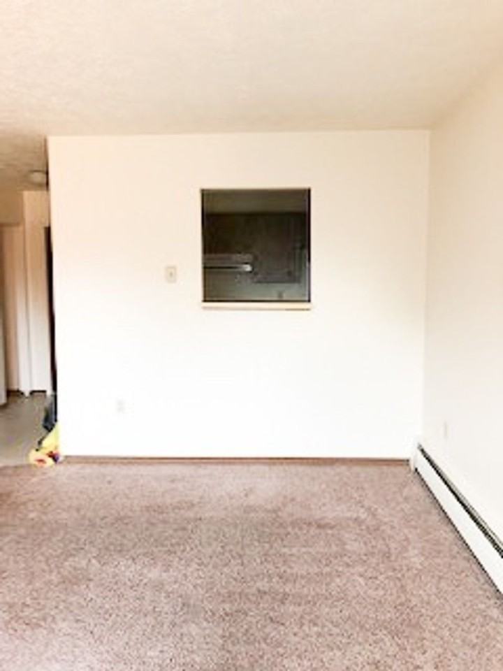 Brook Villa Apartments I - Photo 5 of 11