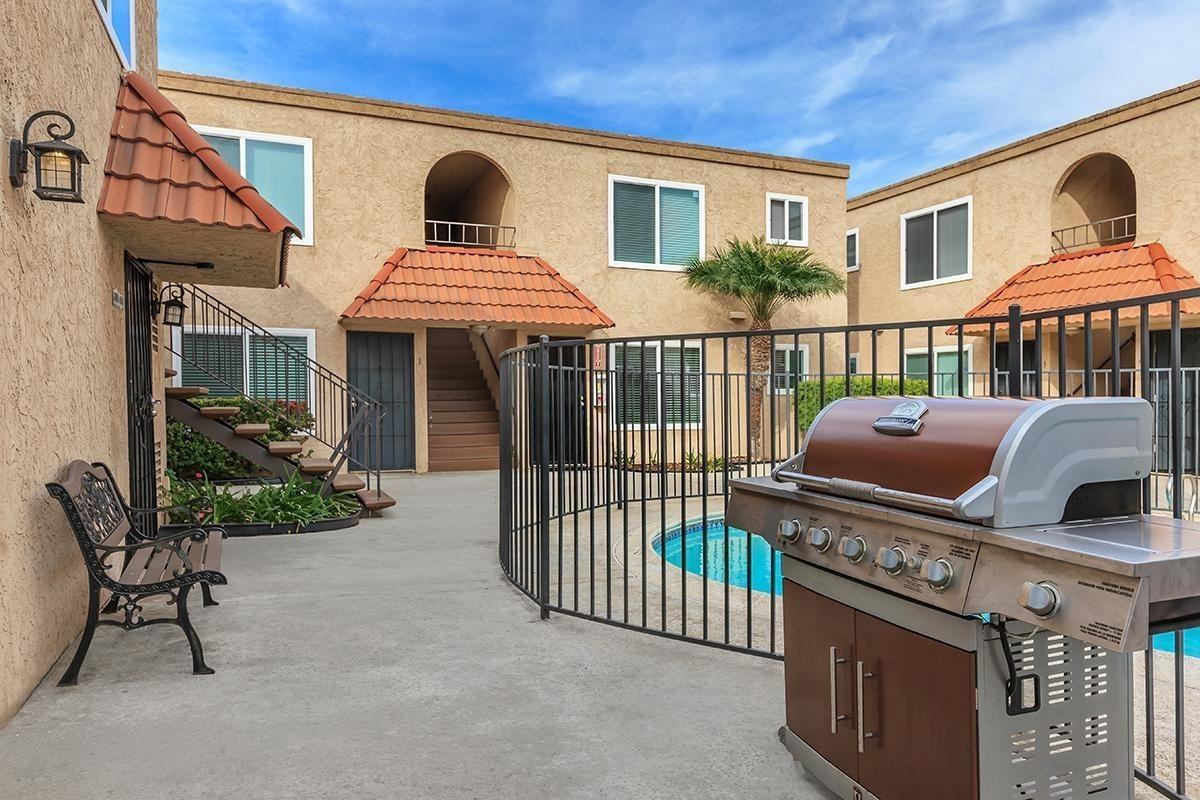 Villa Nova Apartments - Photo 6 of 25