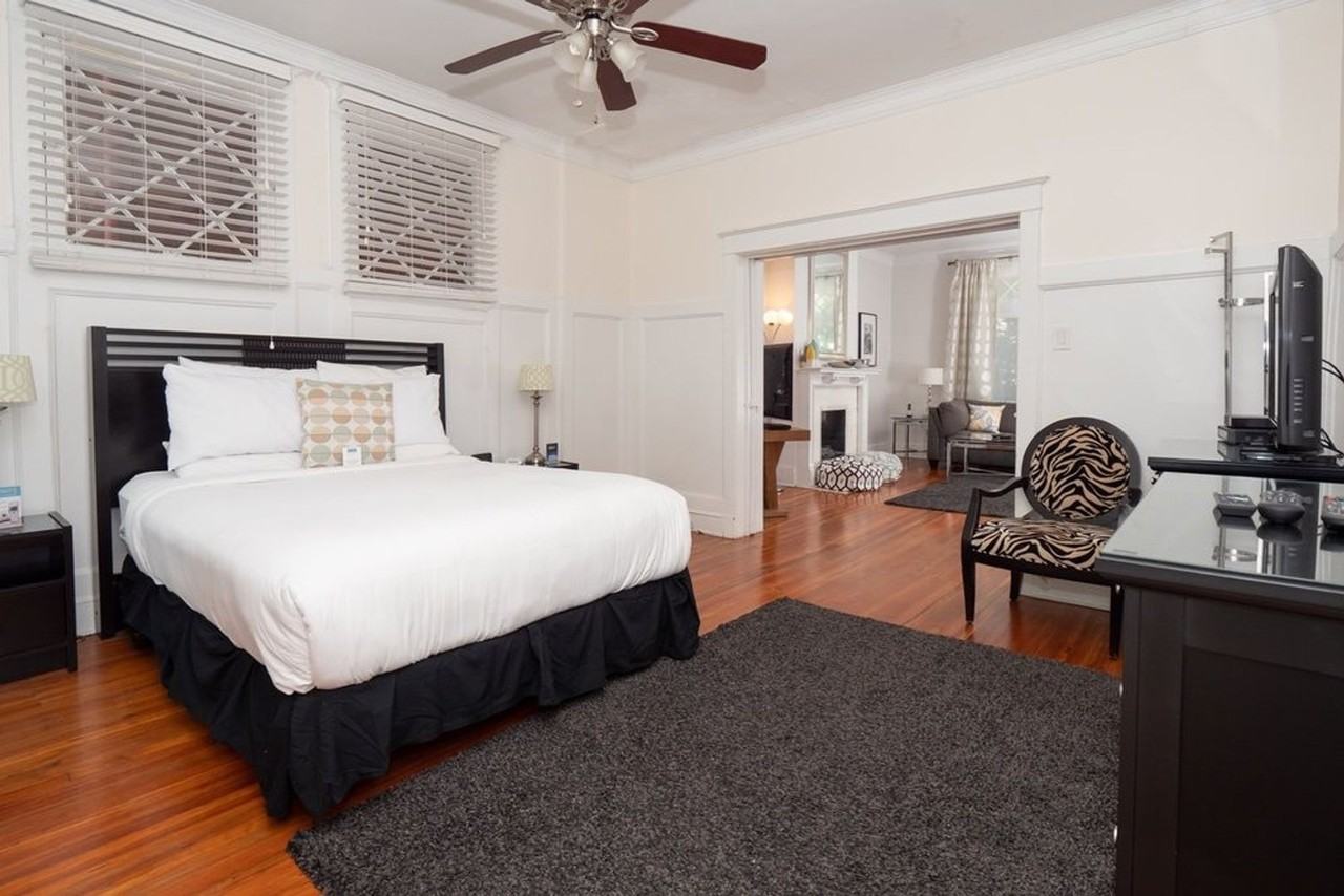 5506 Kentucky Avenue - Photo 4 of 13