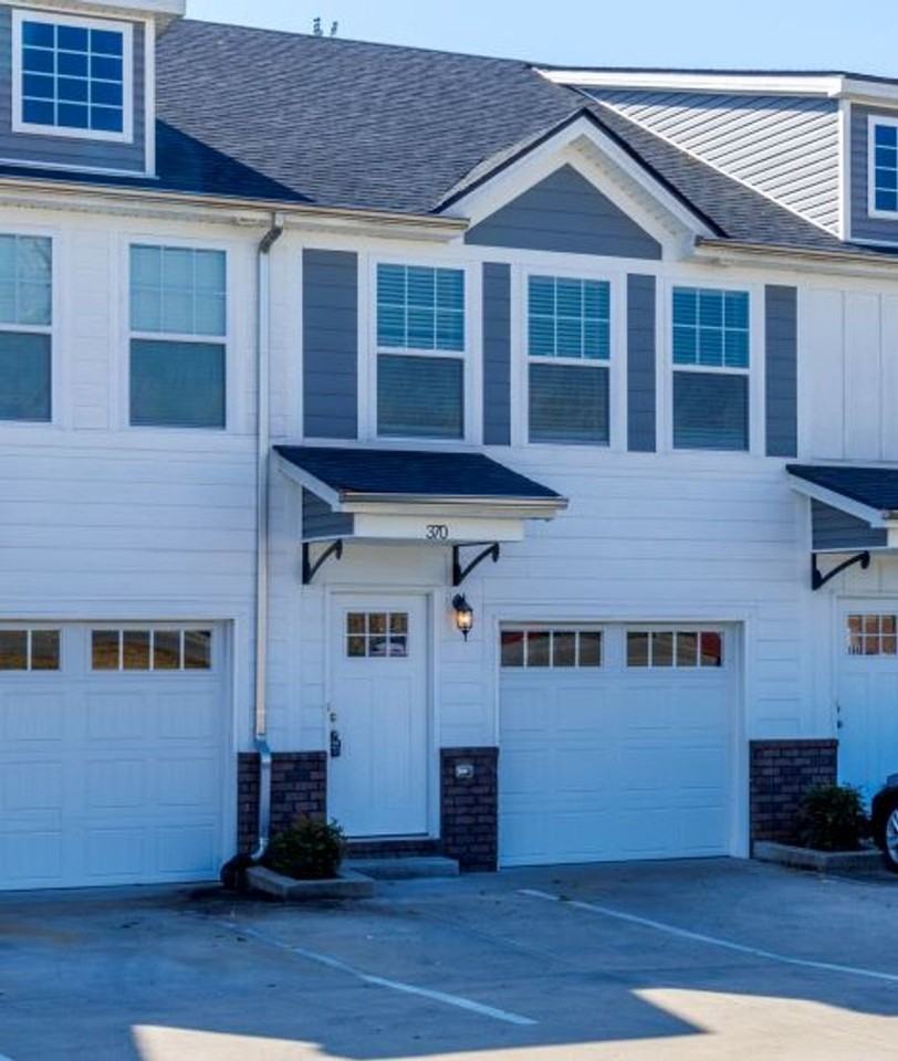 Landrum Place - Photo 3 of 50