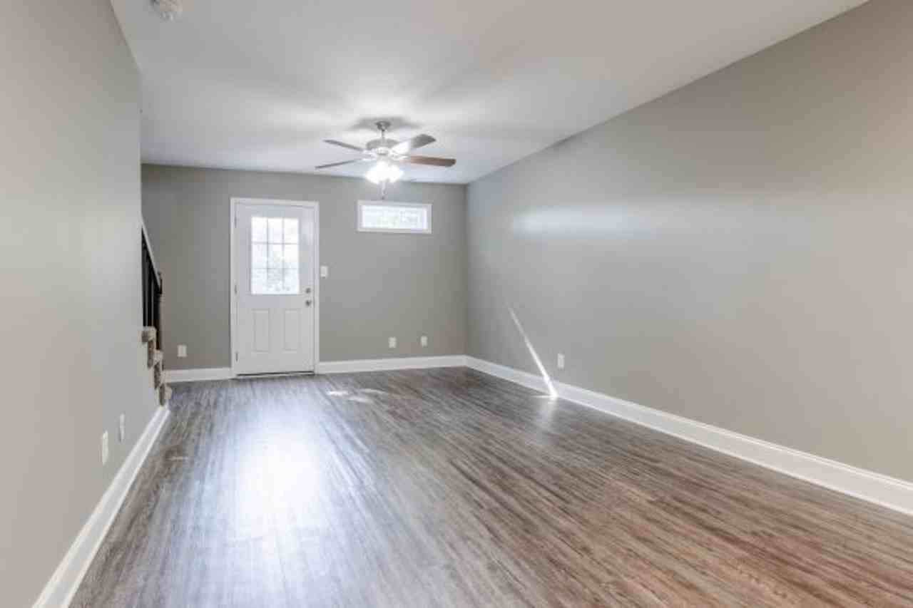 Landrum Place - Photo 5 of 21
