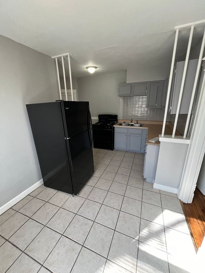 5000 Lindenwood - Photo 3 of 7