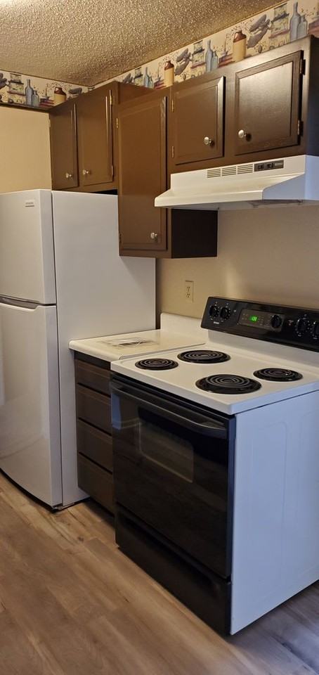 401 7th St S - Photo 7 of 19