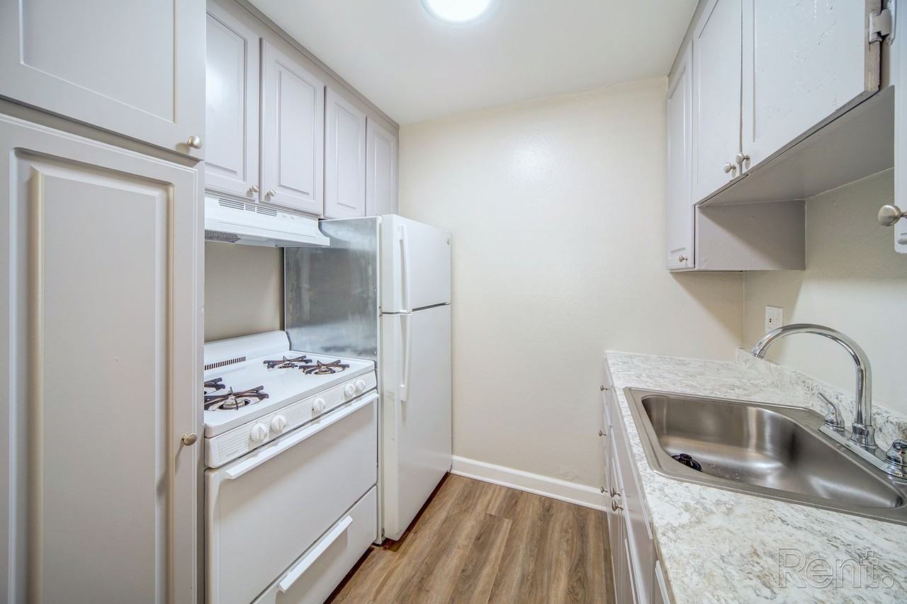 Spacious Floorplans in a GREAT Location! - Photo 4 of 12