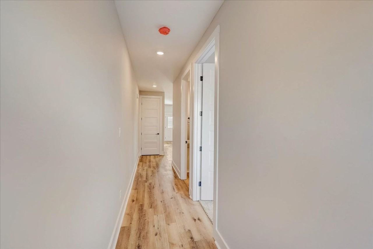 Garnet Village - Photo 4 of 50